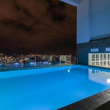 Tri Hotel Executive Бруски Экстерьер фото