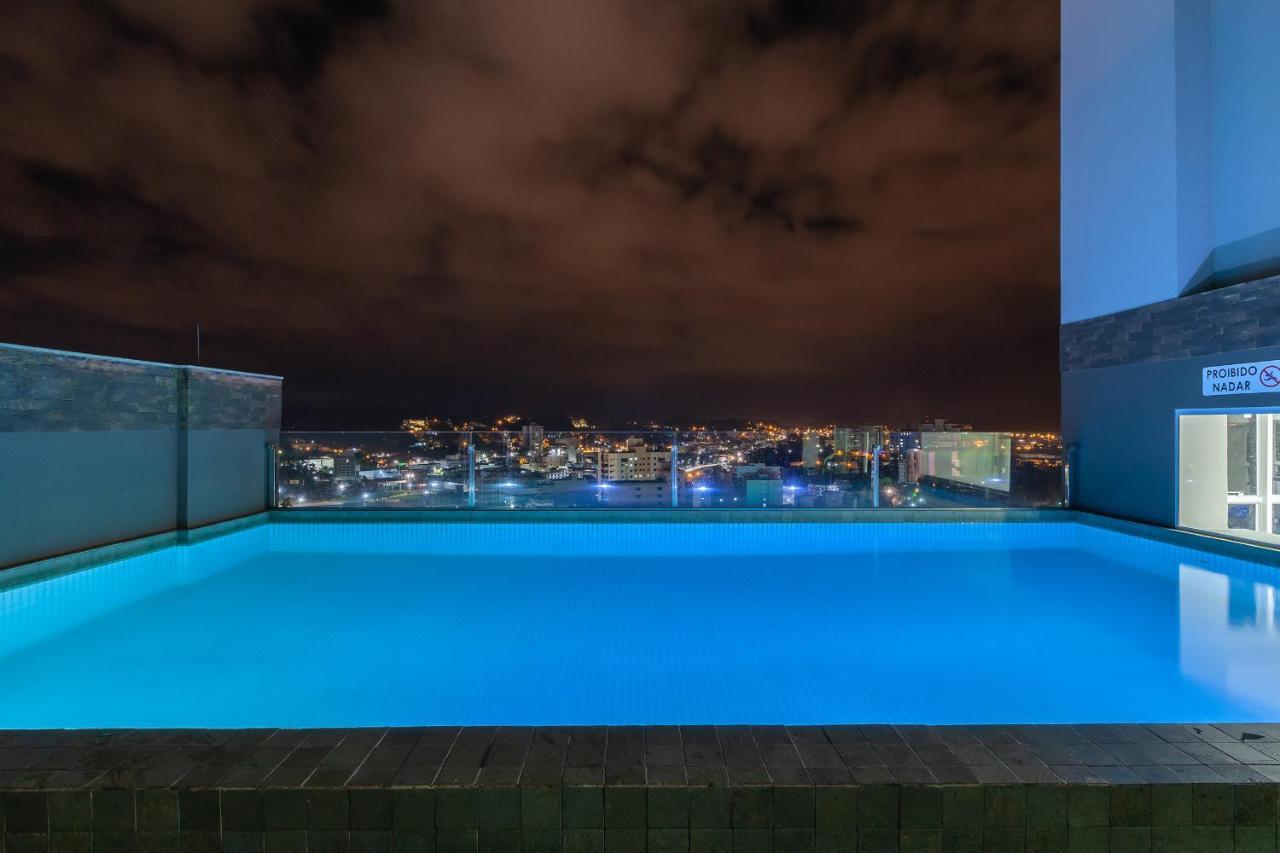 Tri Hotel Executive Бруски Экстерьер фото