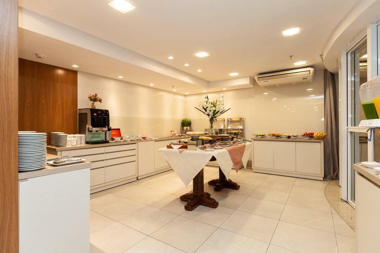 Tri Hotel Executive Бруски Экстерьер фото